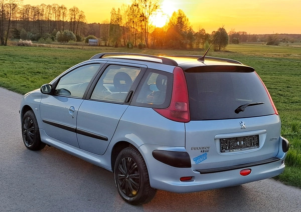 Peugeot 206 cena 7900 przebieg: 180480, rok produkcji 2002 z Ryki małe 352